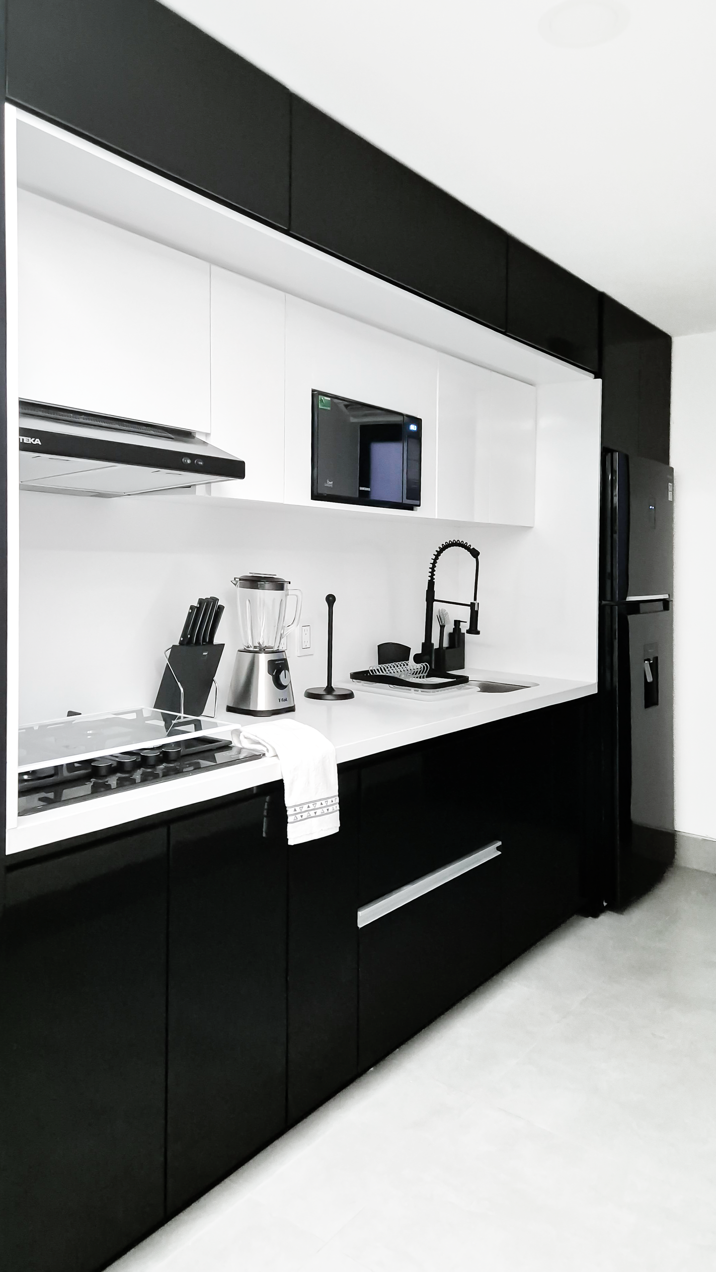 cosina 2 blanca jess bis